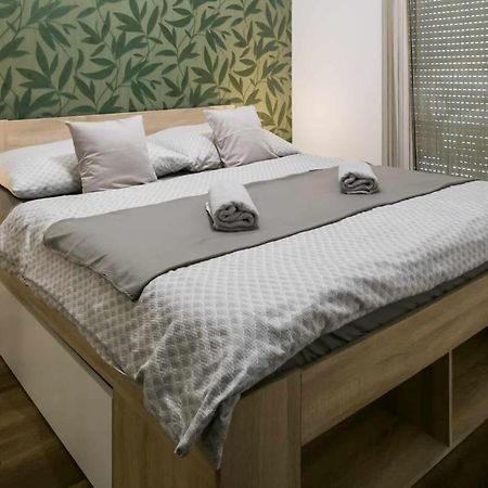 Dévai-LUX Apartman Sárvár Sarvar Exterior foto