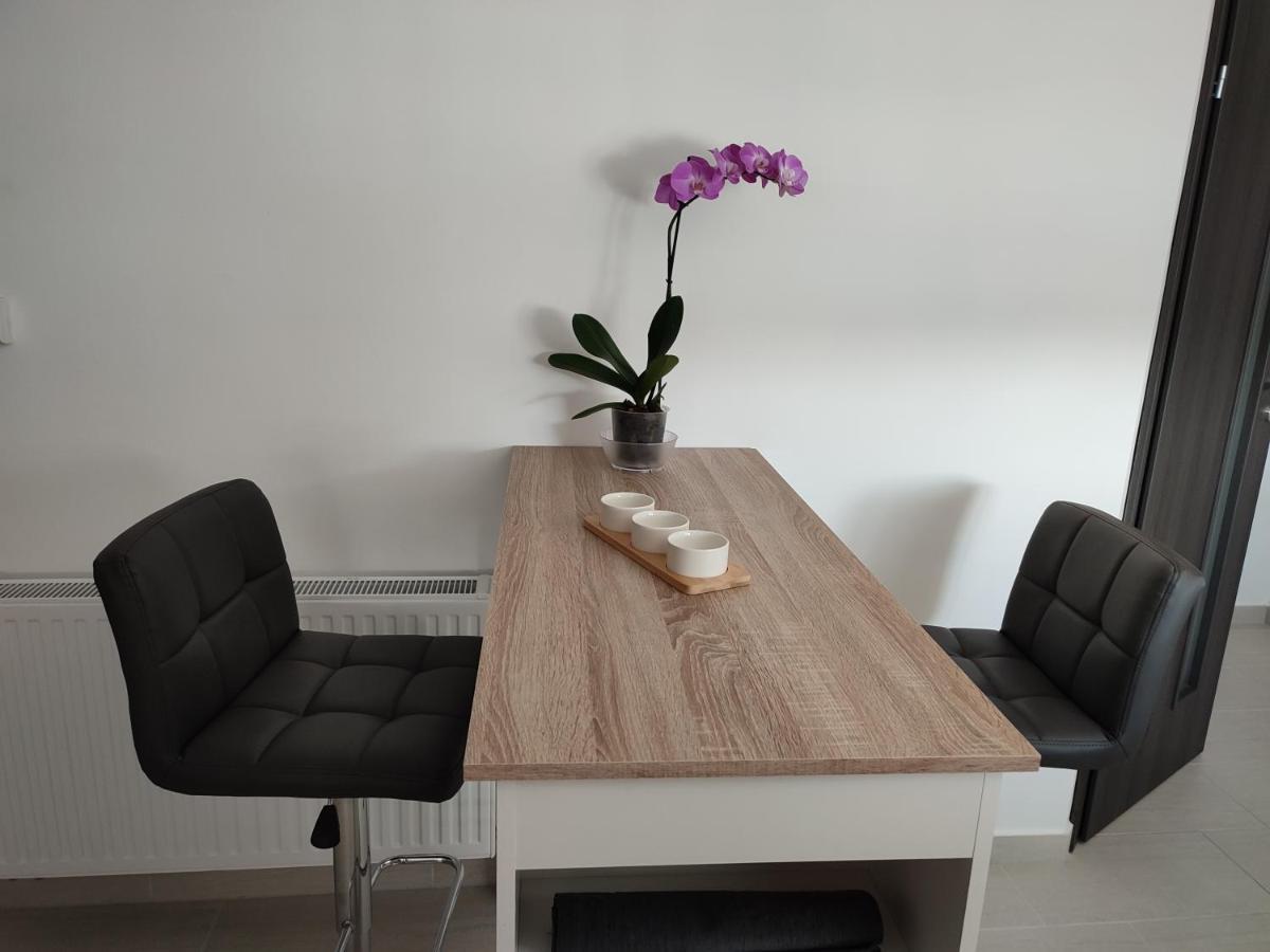 Dévai-LUX Apartman Sárvár Sarvar Exterior foto