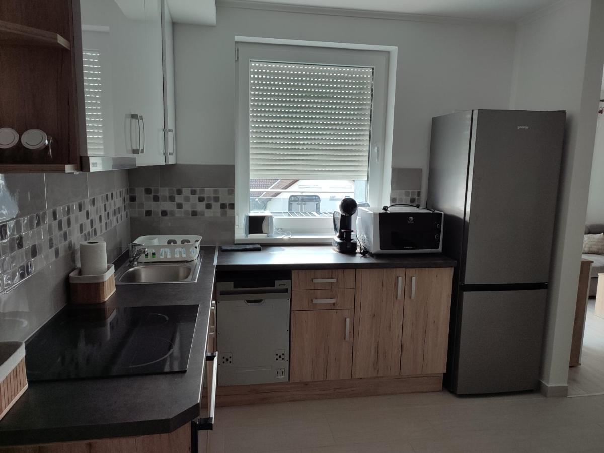 Dévai-LUX Apartman Sárvár Sarvar Exterior foto