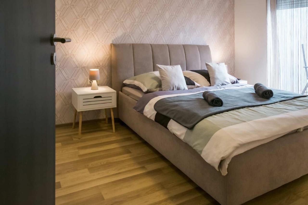 Dévai-LUX Apartman Sárvár Sarvar Exterior foto