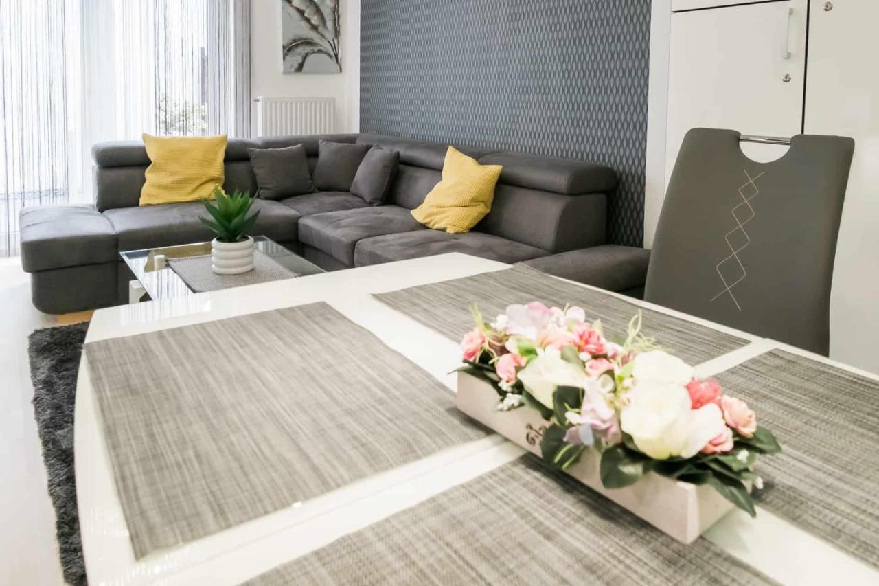 Dévai-LUX Apartman Sárvár Sarvar Exterior foto