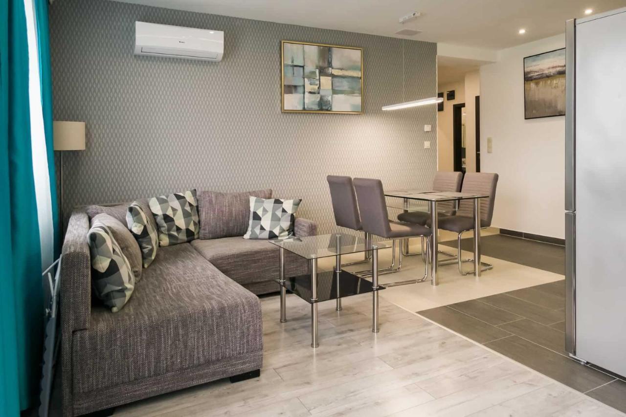 Dévai-LUX Apartman Sárvár Sarvar Exterior foto